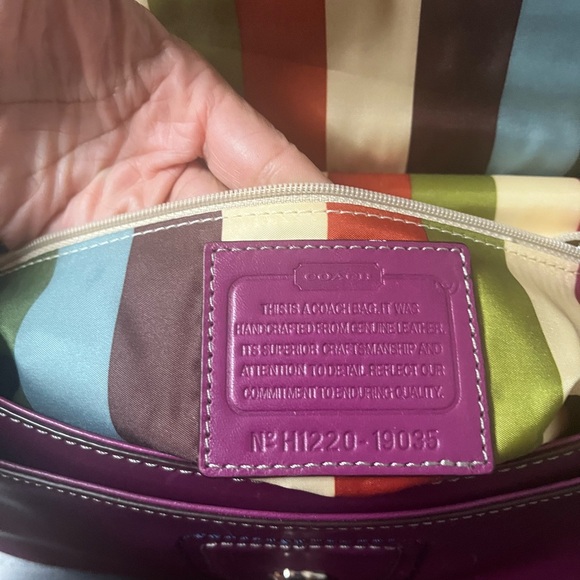 Coach Willis EUC Legacy City Colorblock Magenta Leather Satchel Crossbody - Picture 14 of 14